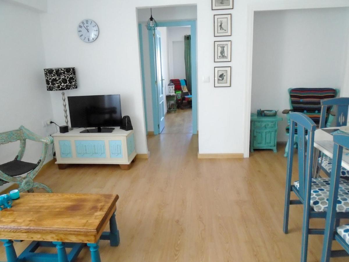 Apartamento Grao Playa Gandia capacidad 6-7 personas Invitamos a los jóvenes! 5to sin ascensor Exterior foto