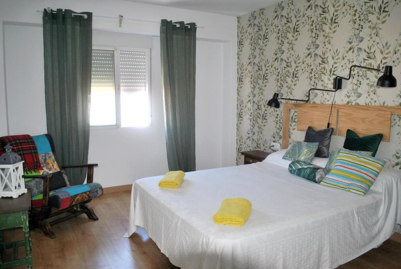 Apartamento Grao Playa Gandia capacidad 6-7 personas Invitamos a los jóvenes! 5to sin ascensor Exterior foto