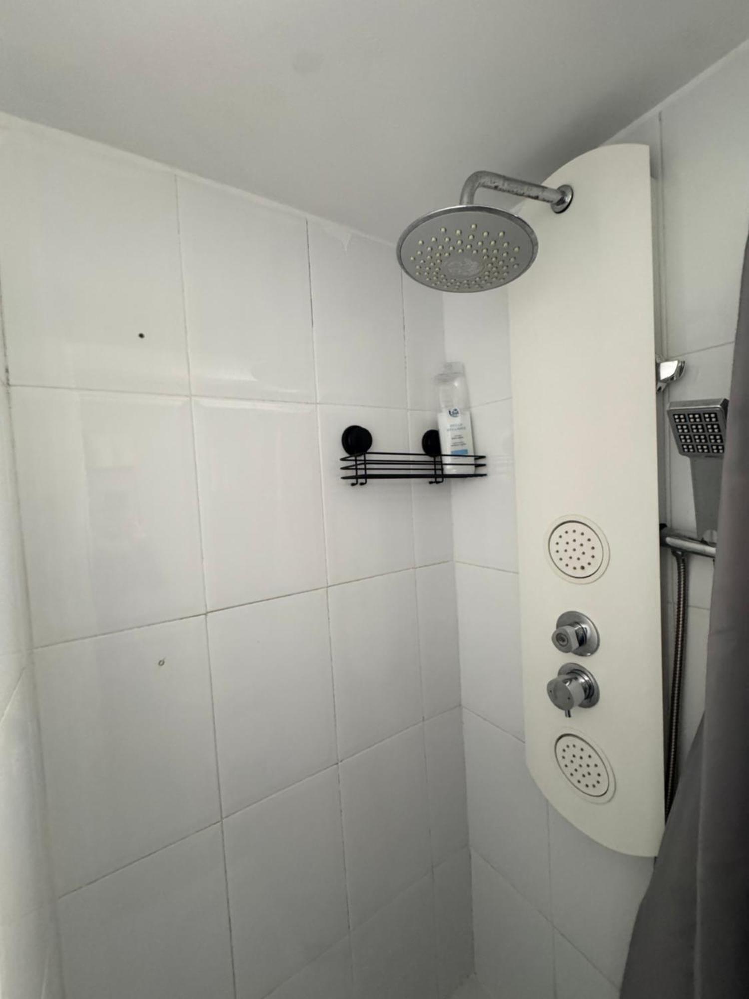 Apartamento Grao Playa Gandia capacidad 6-7 personas Invitamos a los jóvenes! 5to sin ascensor Exterior foto