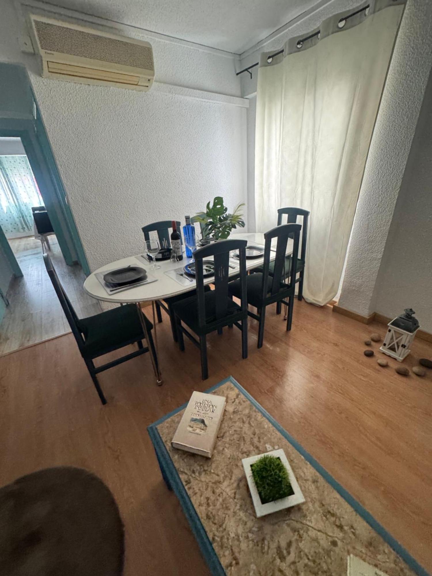 Apartamento Grao Playa Gandia capacidad 6-7 personas Invitamos a los jóvenes! 5to sin ascensor Exterior foto
